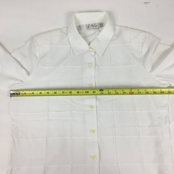 (PO) Kathy Che, Wht Button-Down Shirt - Picture 5 of 12